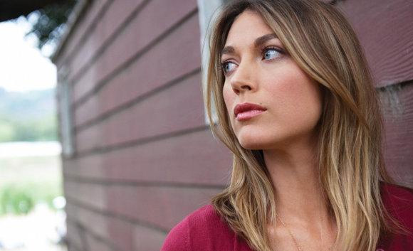 JUSTIFIED_FX_NatalieZea