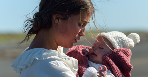 LightBetweenOceans_still3