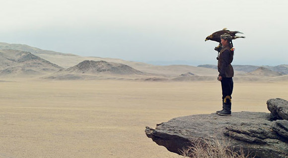 eaglehuntress_still2