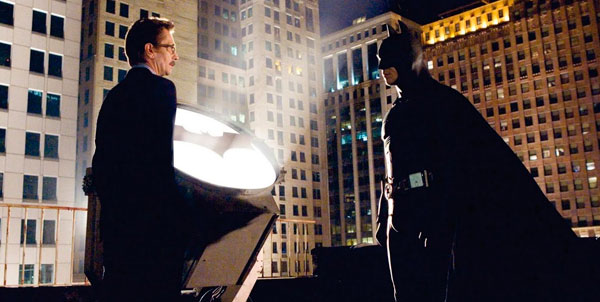 Batman Begins -Batman Commissioner Gordon