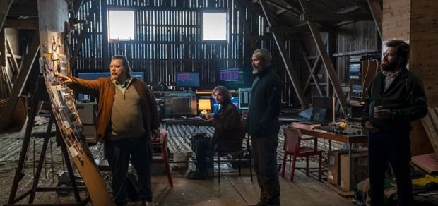 riders-of-justice-barn-scene