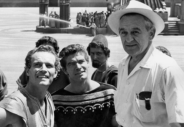 Wyler-on-set-benhur
