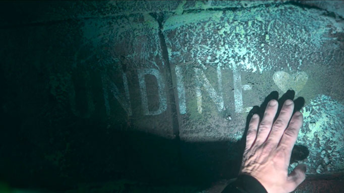 undine-movie-underwater