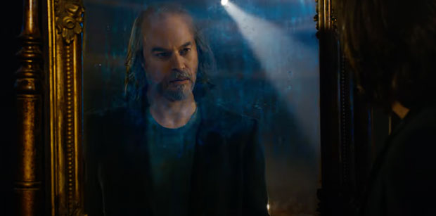 Matrix-Resurrections-Neo-mirror