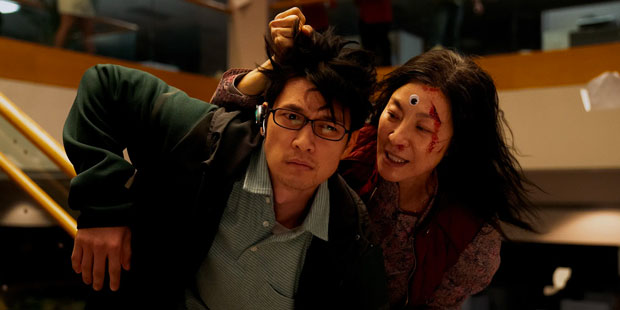 everythingeverywhere-harry-shum