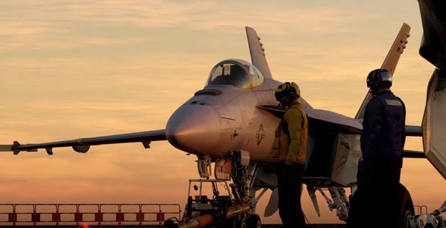 topgun-maverick-opening-scene