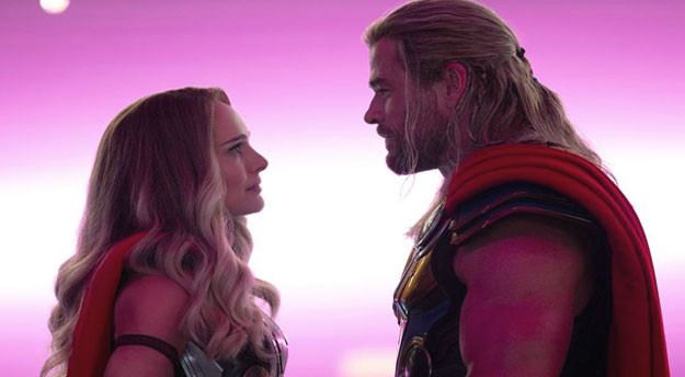 thor-love-thunder-romance