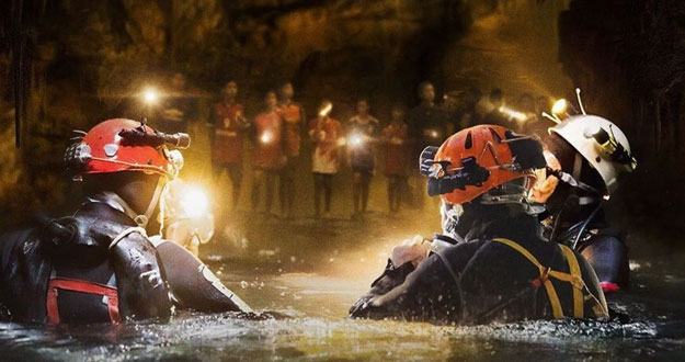 thirteenlives-cave-rescue-movie
