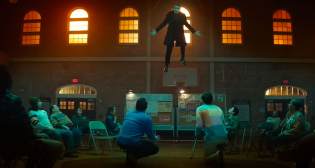 Renfield-flying-dracula