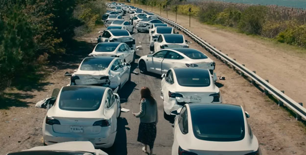 leave-world-behind-crashing-tesla