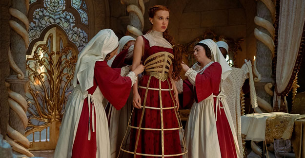 damsel-netflix-costumes