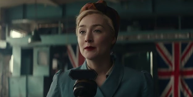 Blitz-movie-2024-Saoirse-singing