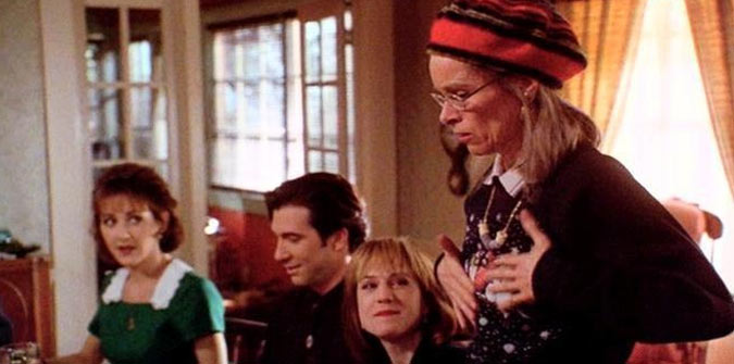 homefortheholidays-auntGlady