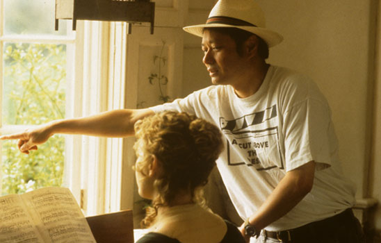 Ang Lee - on set with Kate Winslet - Sense and Sensibility  