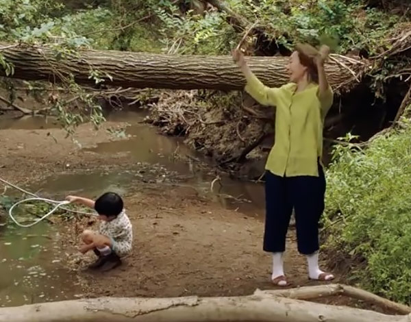Minari - grandma creek scene